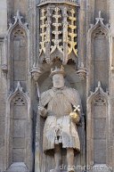 statue-king-henry-viii-above-great-gates-trinity-college-1986281